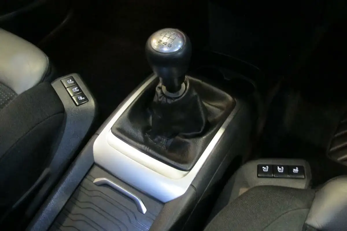 2018-citroen-grand-c4-picasso-16bluehdi-feel-big-30