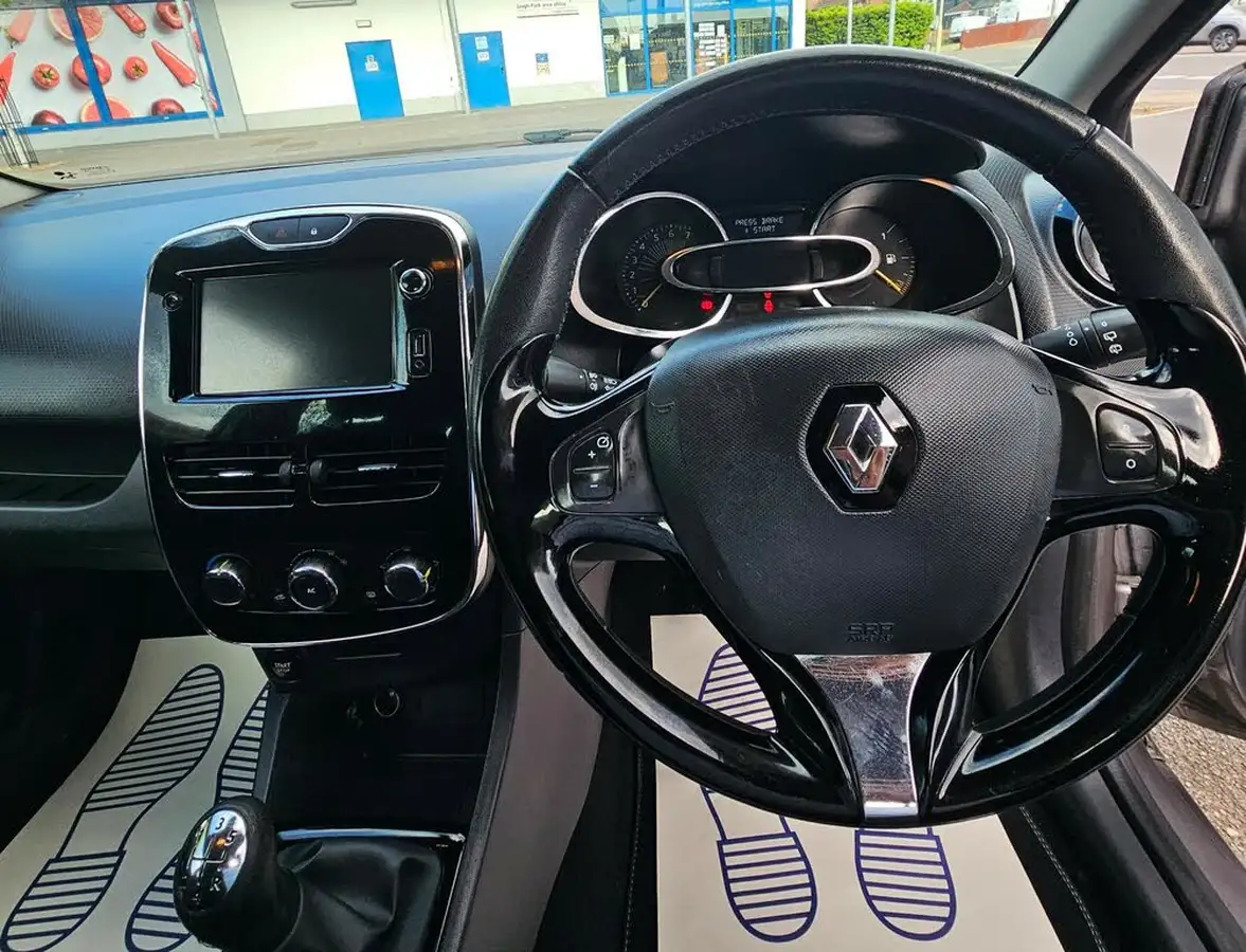 2013-renault-clio-09-dynamique-big-13