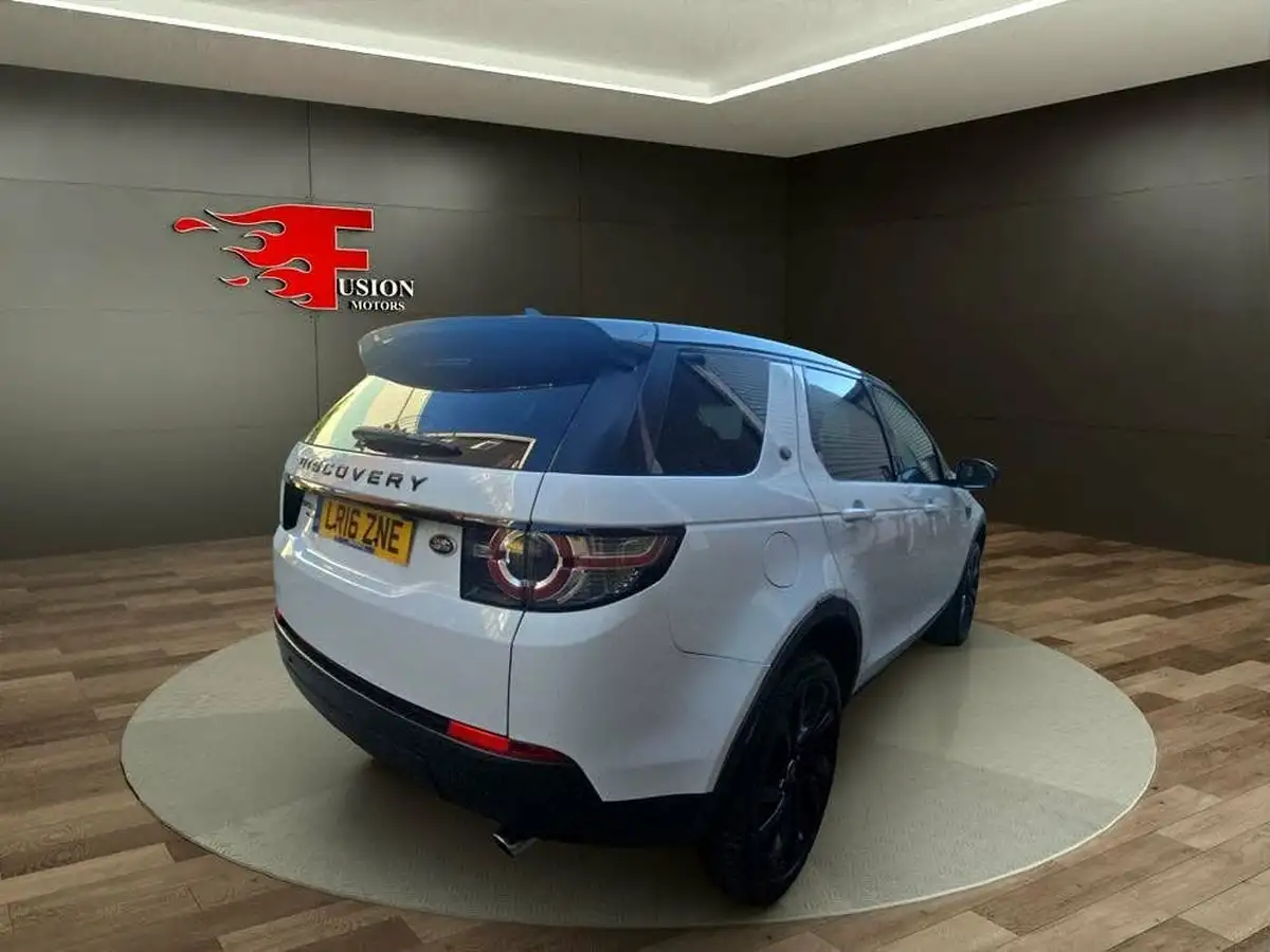 2016-land-rover-discovery-sport-20td4-hse-black-awd-ss-big-4