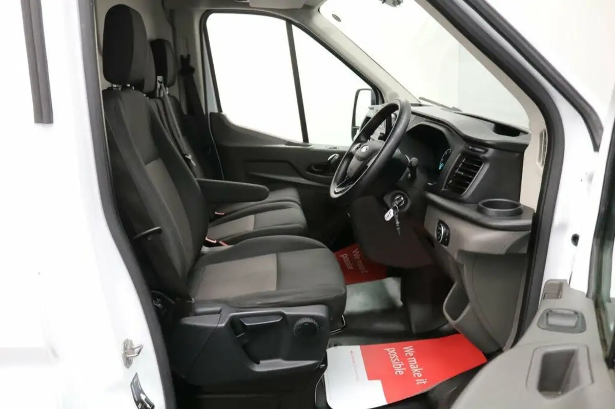2022-ford-transit-big-22