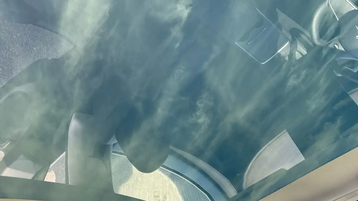 2022-tesla-model-y-e-long-range-big-21