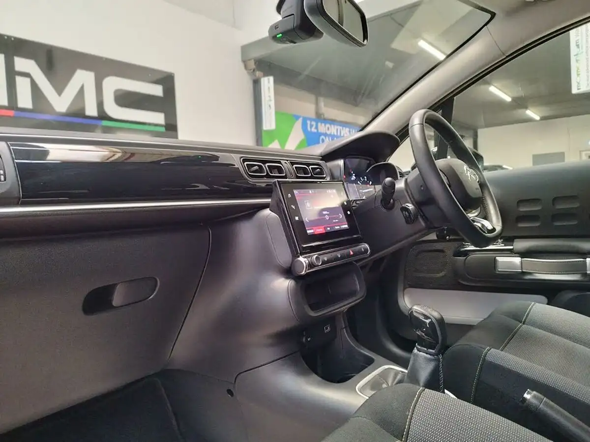 2019-citroen-c3-12-puretech-flair-82ps-ss-big-10