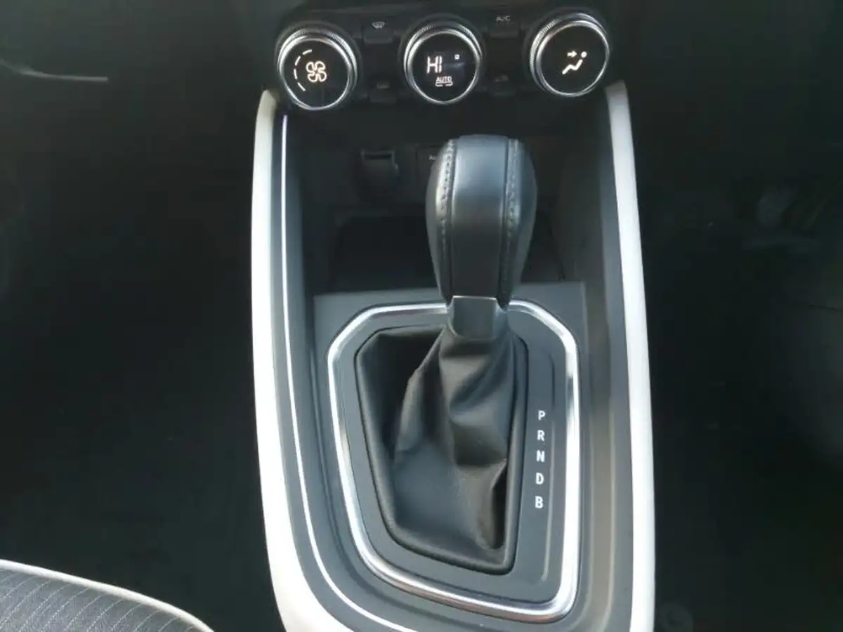 2022-renault-clio-16-se-edition-big-16