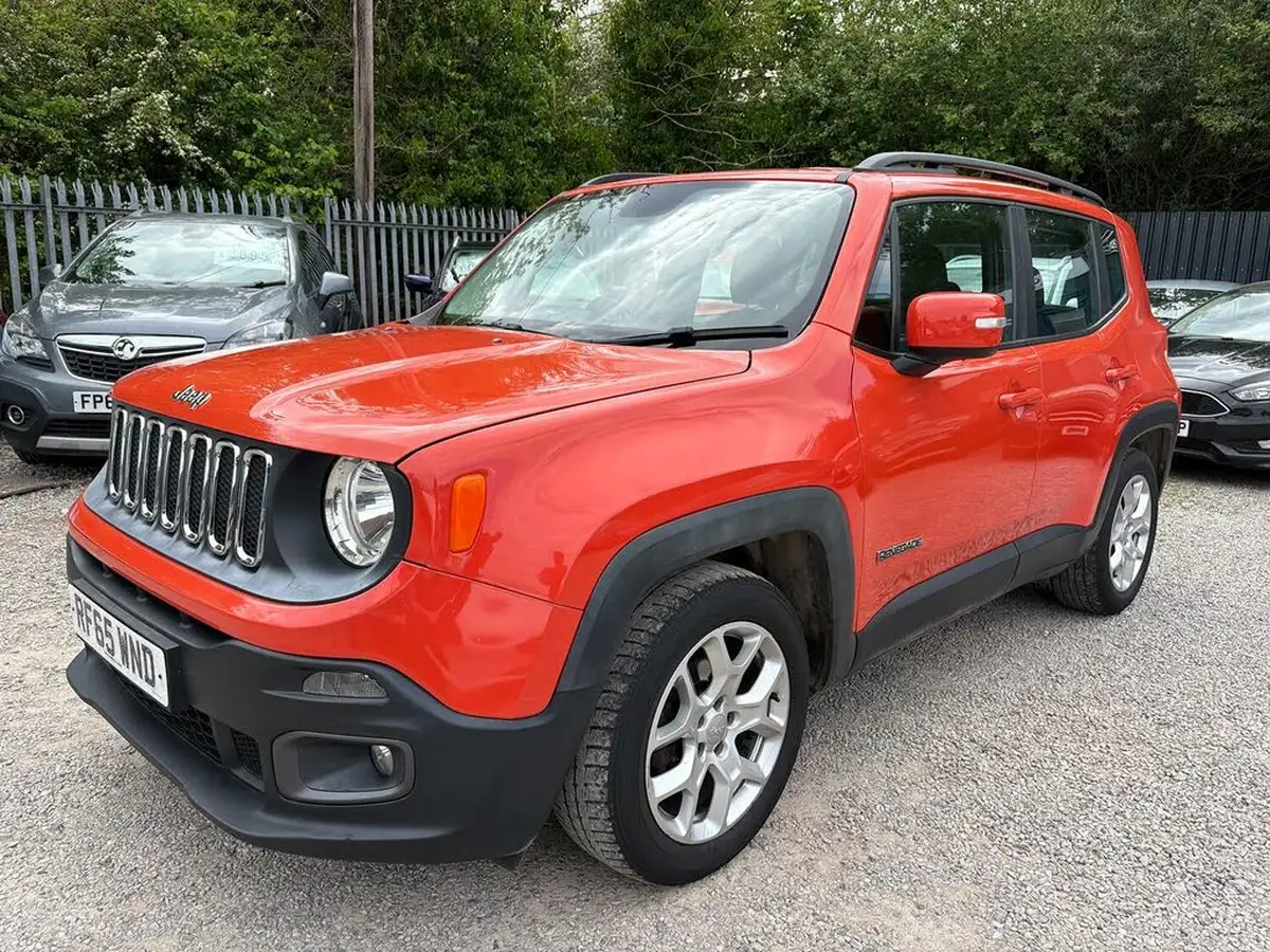2015-jeep-renegade-16-multijet-ii-longitude-ss-big-5