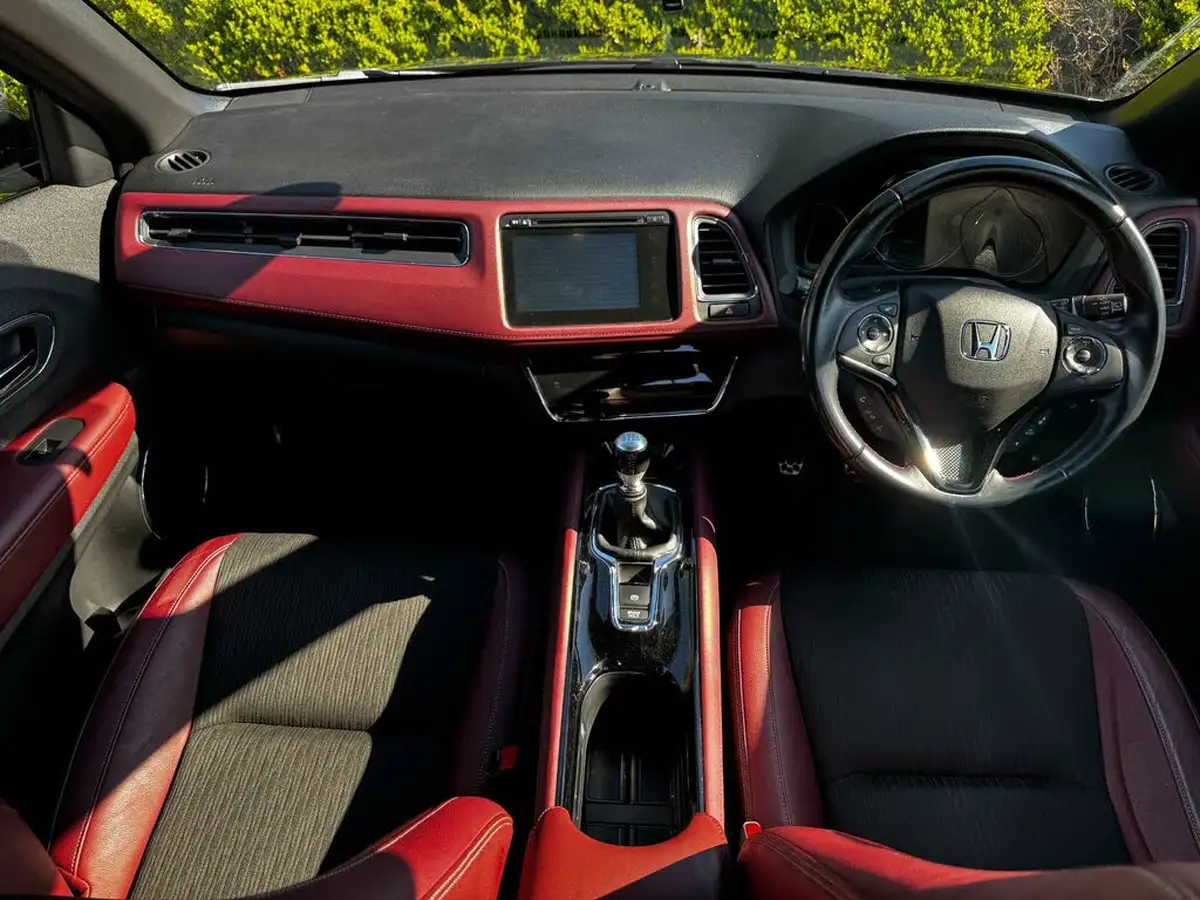 2020-honda-hr-v-15-i-vtec-sport-big-49