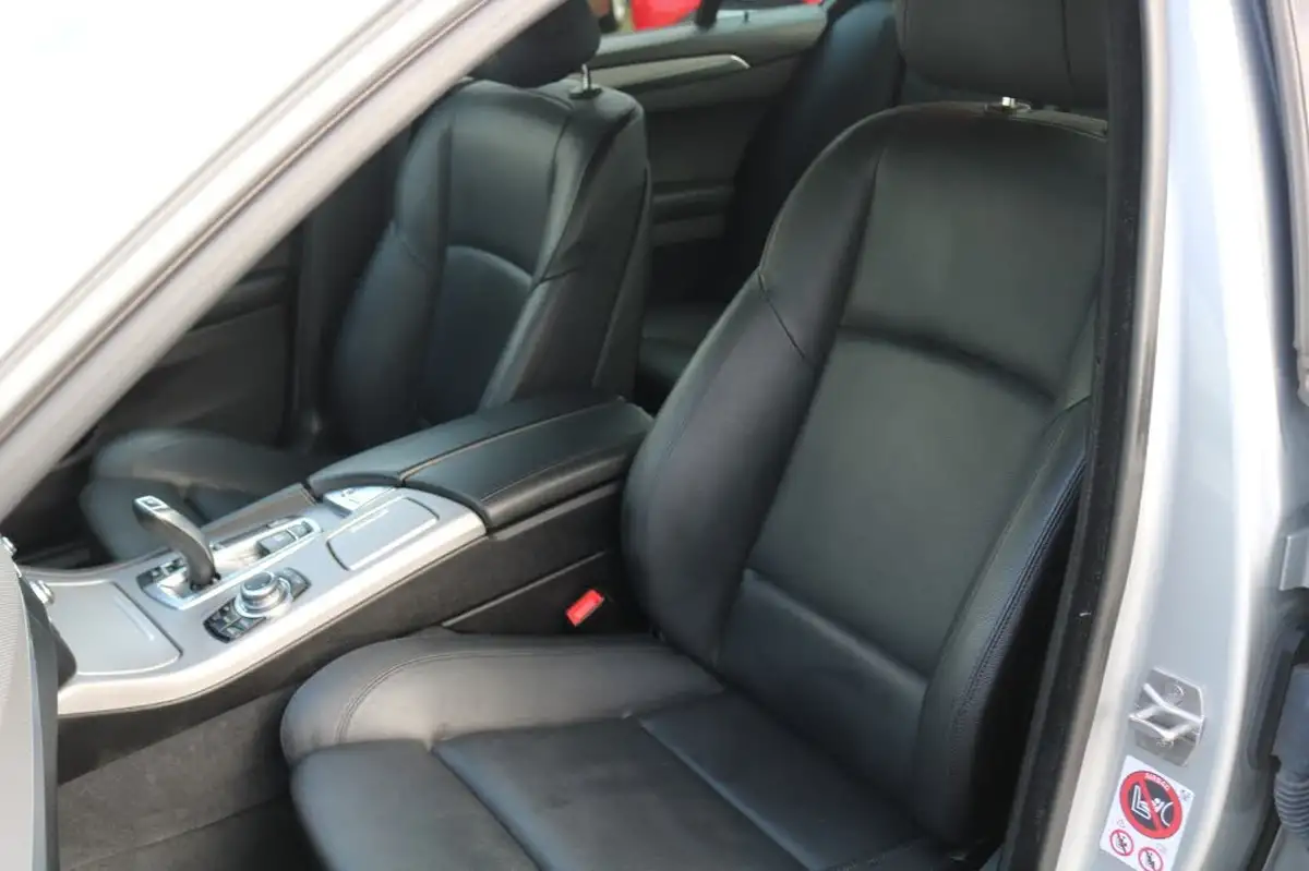 2016-bmw-5-series-20td-520d-m-sport-190bhp-saloon-4d-auto-big-24
