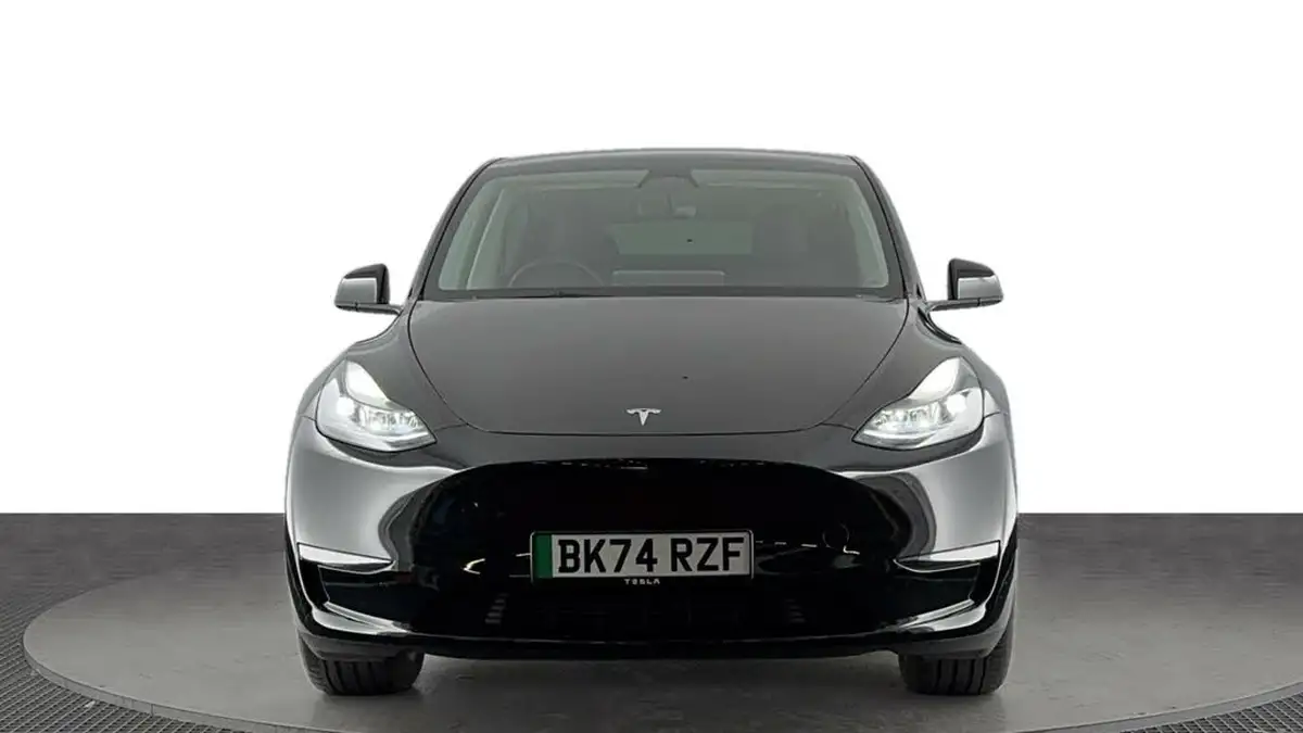 2024-tesla-model-y-e-long-range-306bhp-awd-big-7