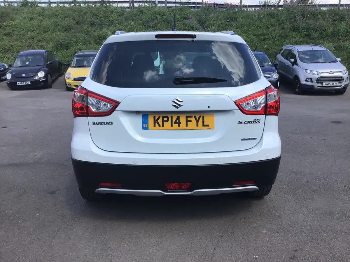 2014-suzuki-s-cross-16-ddis-sz5-allgrip-big-5
