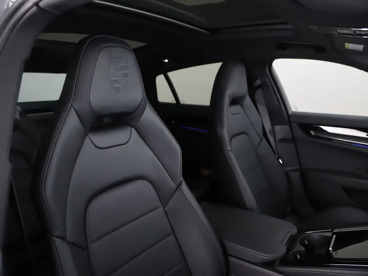 2025-porsche-panamera-30-4-e-hybrid-470ps-hatchback-big-11