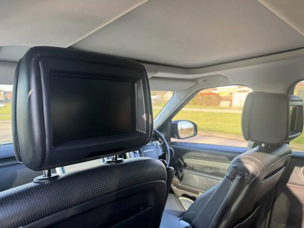 2018-land-rover-discovery-30-sd-v6-hse-luxury-big-36