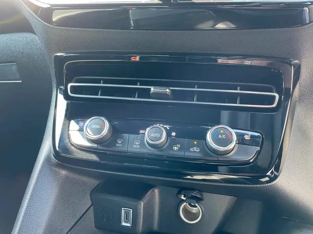 2025-vauxhall-mokka-12-ultimate-130ps-auto-big-17