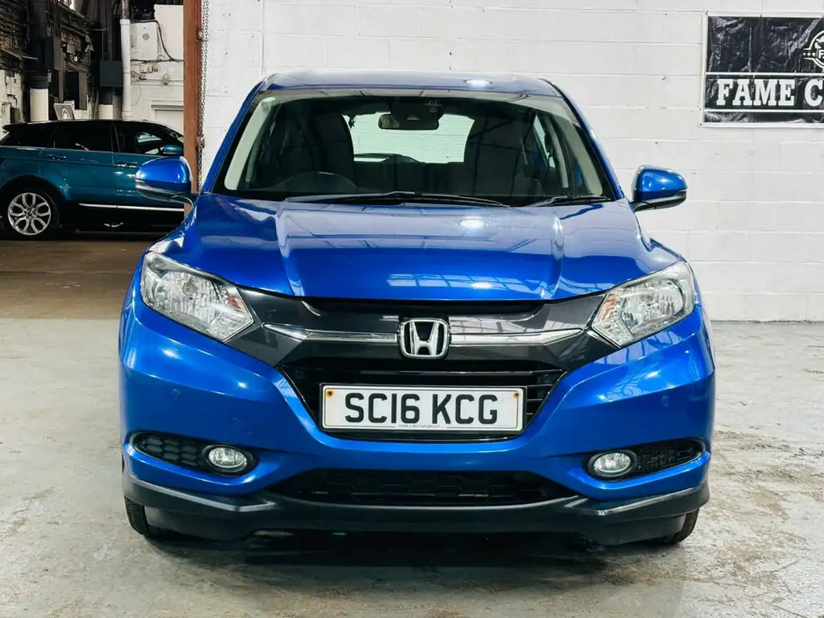 2016-honda-hr-v-16-i-dtec-se-navi-big-1