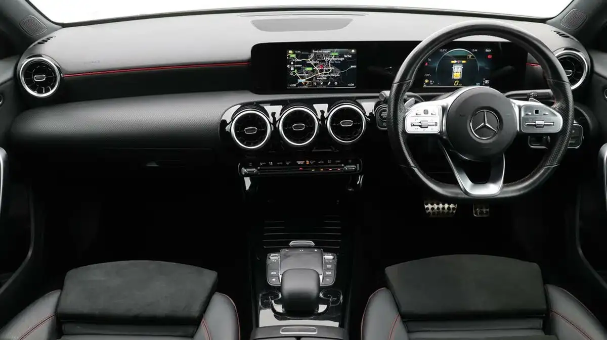2020-mercedes-benz-a-class-13-a200-amg-line-hatchback-5d-7g-dct-big-13