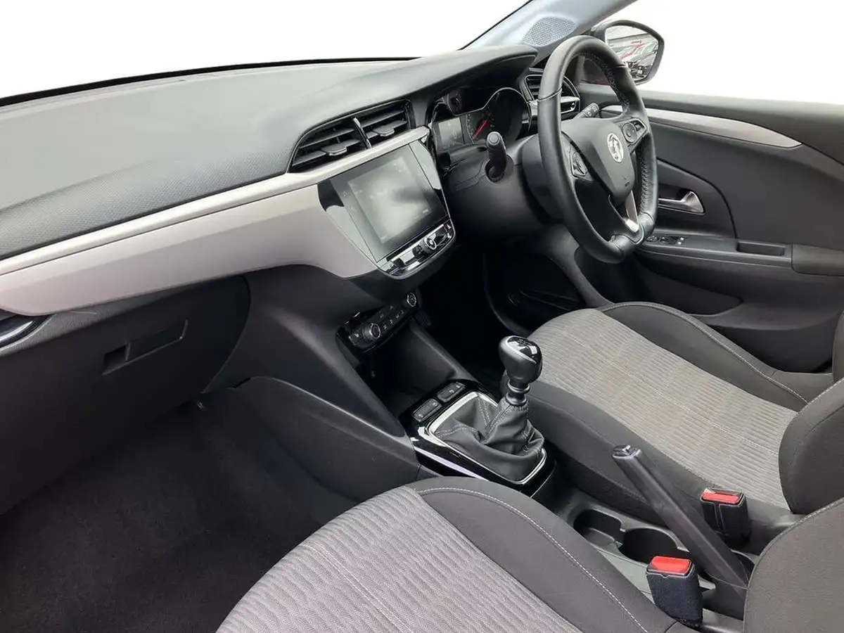 2021-vauxhall-corsa-12-turbo-se-premium-big-6