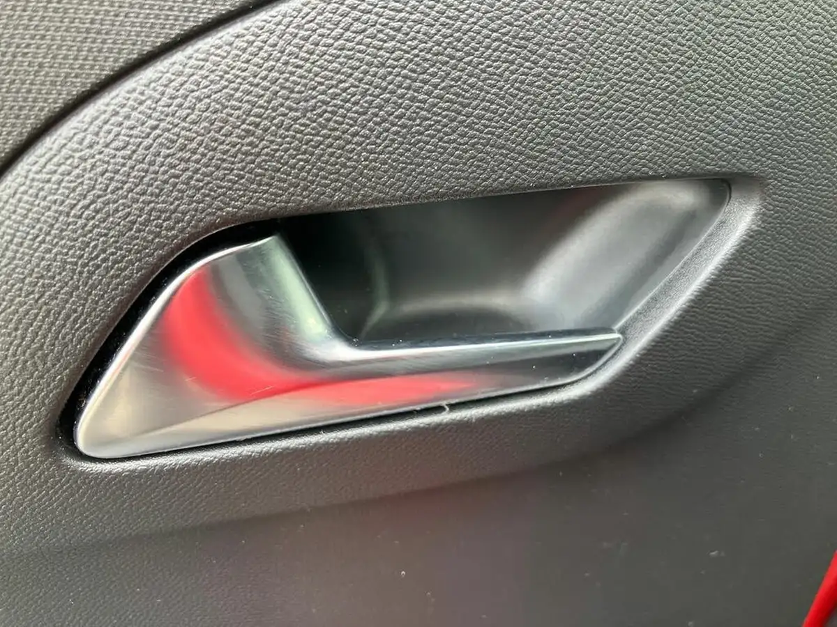 2021-vauxhall-corsa-12-turbo-se-premium-big-30
