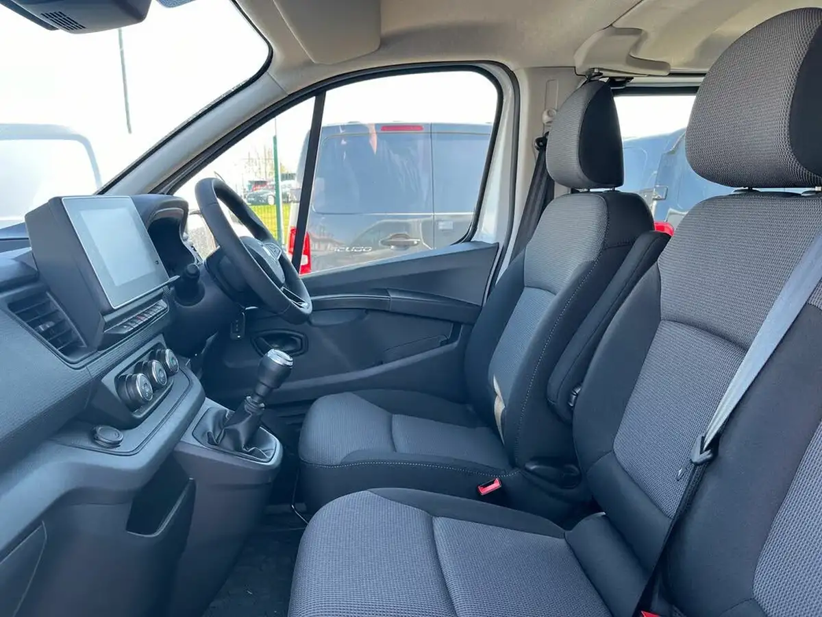2025-renault-trafic-20dci-ll30-130-advance-panel-big-9