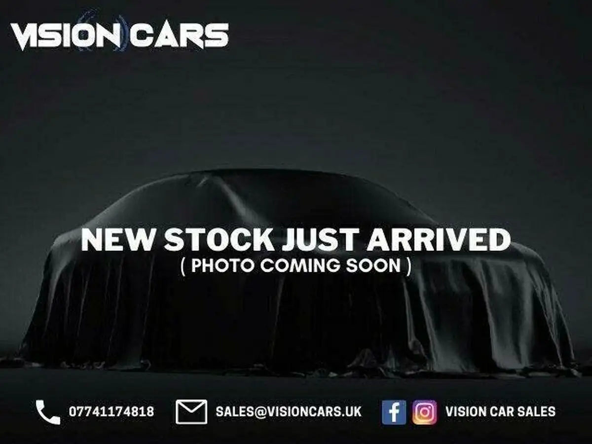 2015-ford-focus-20t-st2-hatchback-big-7