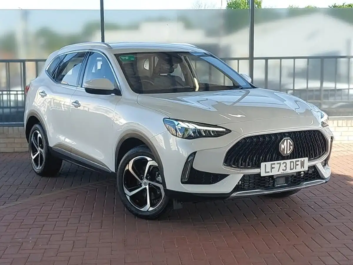 2023-mg-hs-15t-gdi-se-162ps-dct-big-0