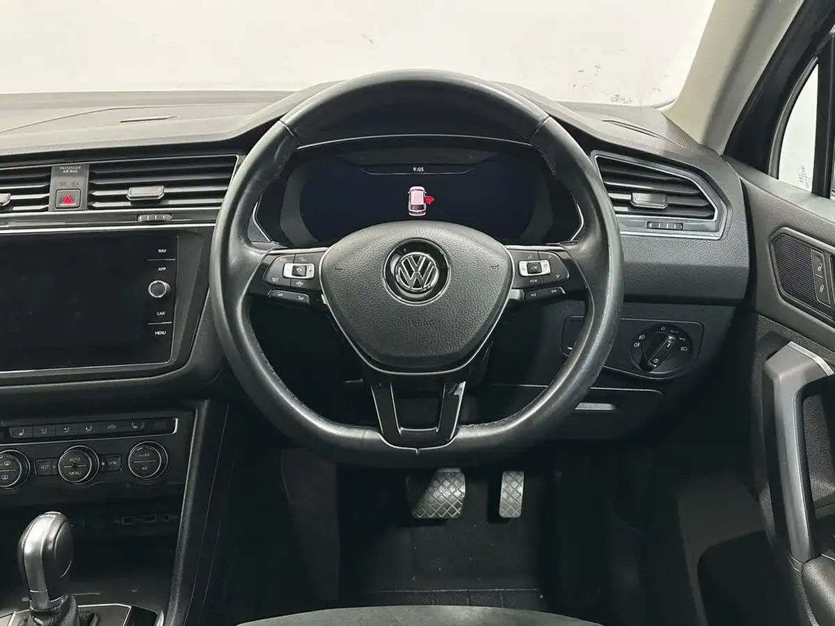 2018-volkswagen-tiguan-20tdi-sel-150ps-ss-dsg-big-11