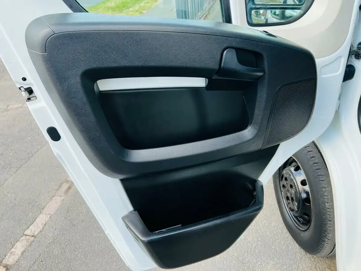 2021-citroen-relay-22bluehdi-35-l2h2-enterprise-140eu6dtss-big-25