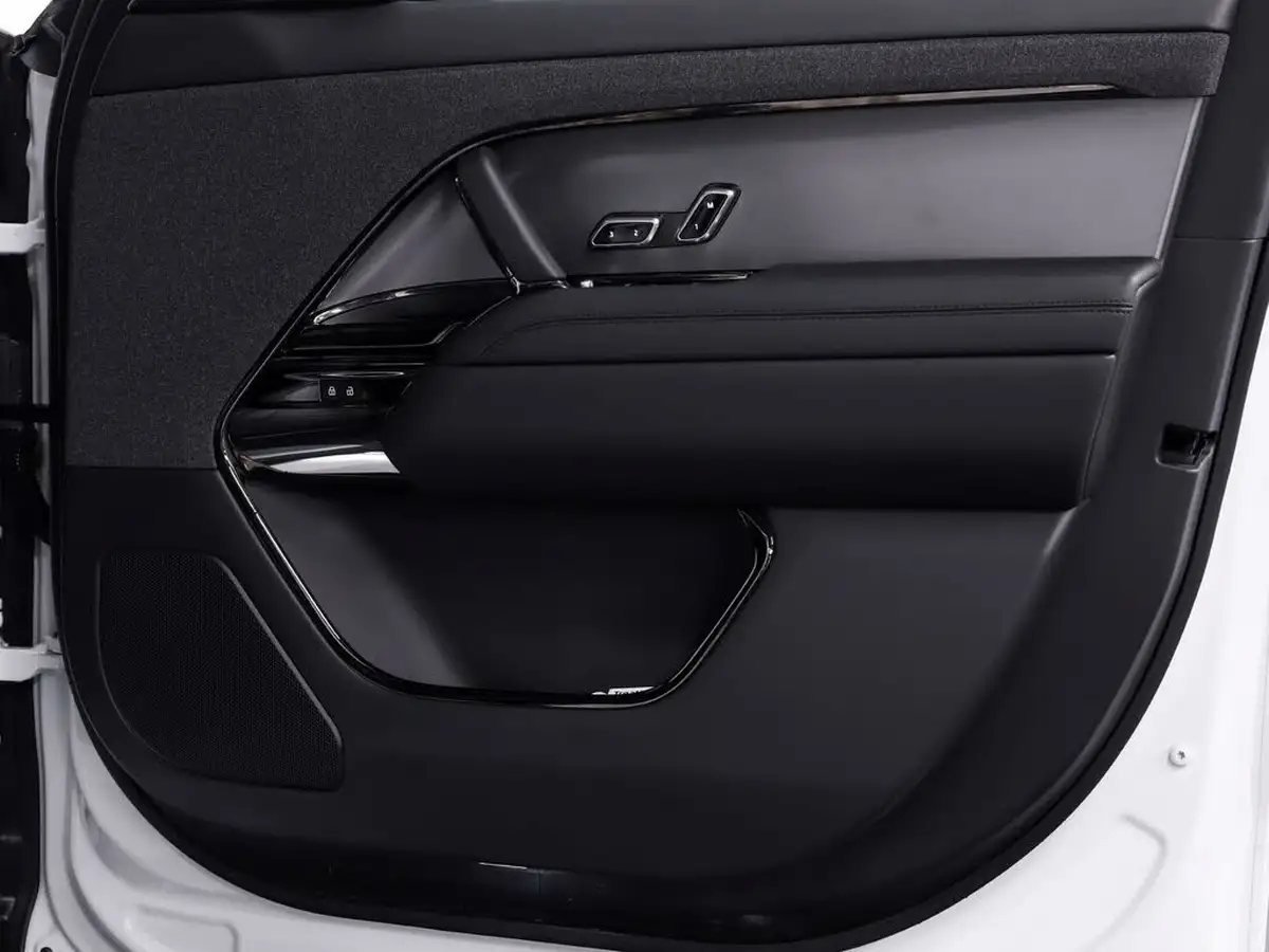 2023-land-rover-range-rover-sport-big-30