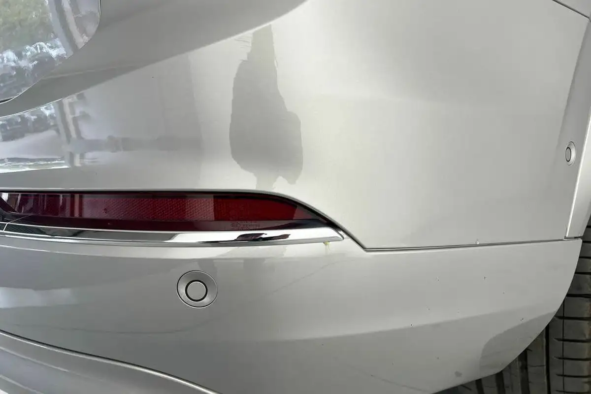 2024-volvo-xc90-20-t8-ultimate-dark-big-24