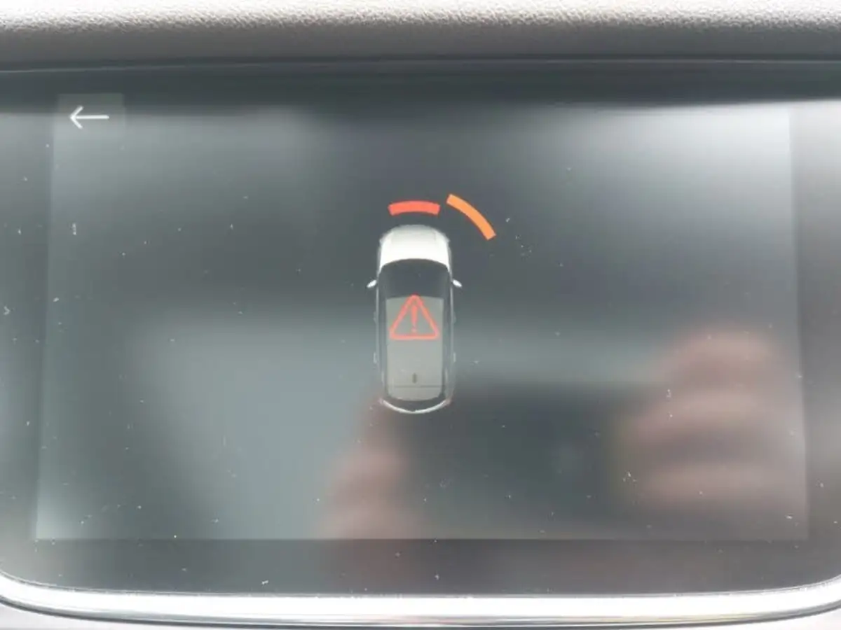2020-vauxhall-grandland-x-12-elite-nav-big-6