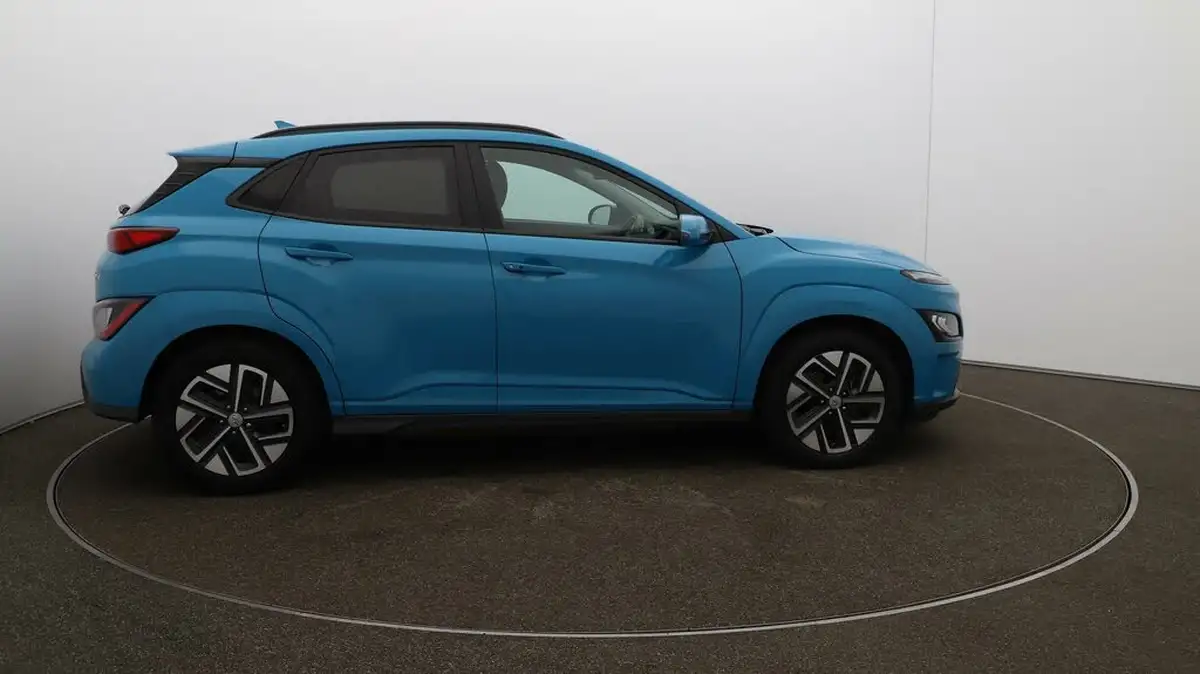 2023-hyundai-kona-e-ultimate-204ps-64kwh-105kw-obc-big-8