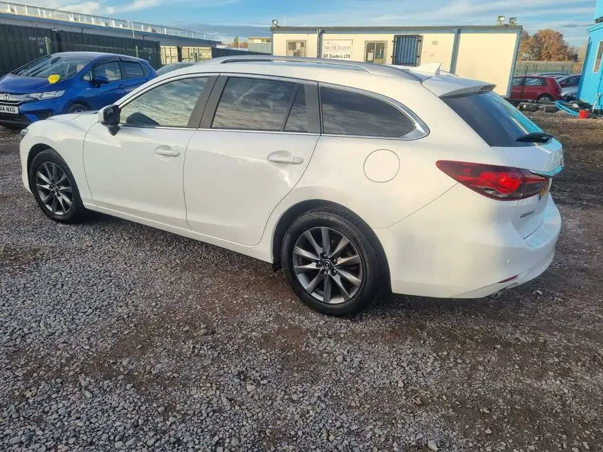 2019-mazda-mazda6-22td-skyactiv-d-se-l-nav-tourer-5d-big-33