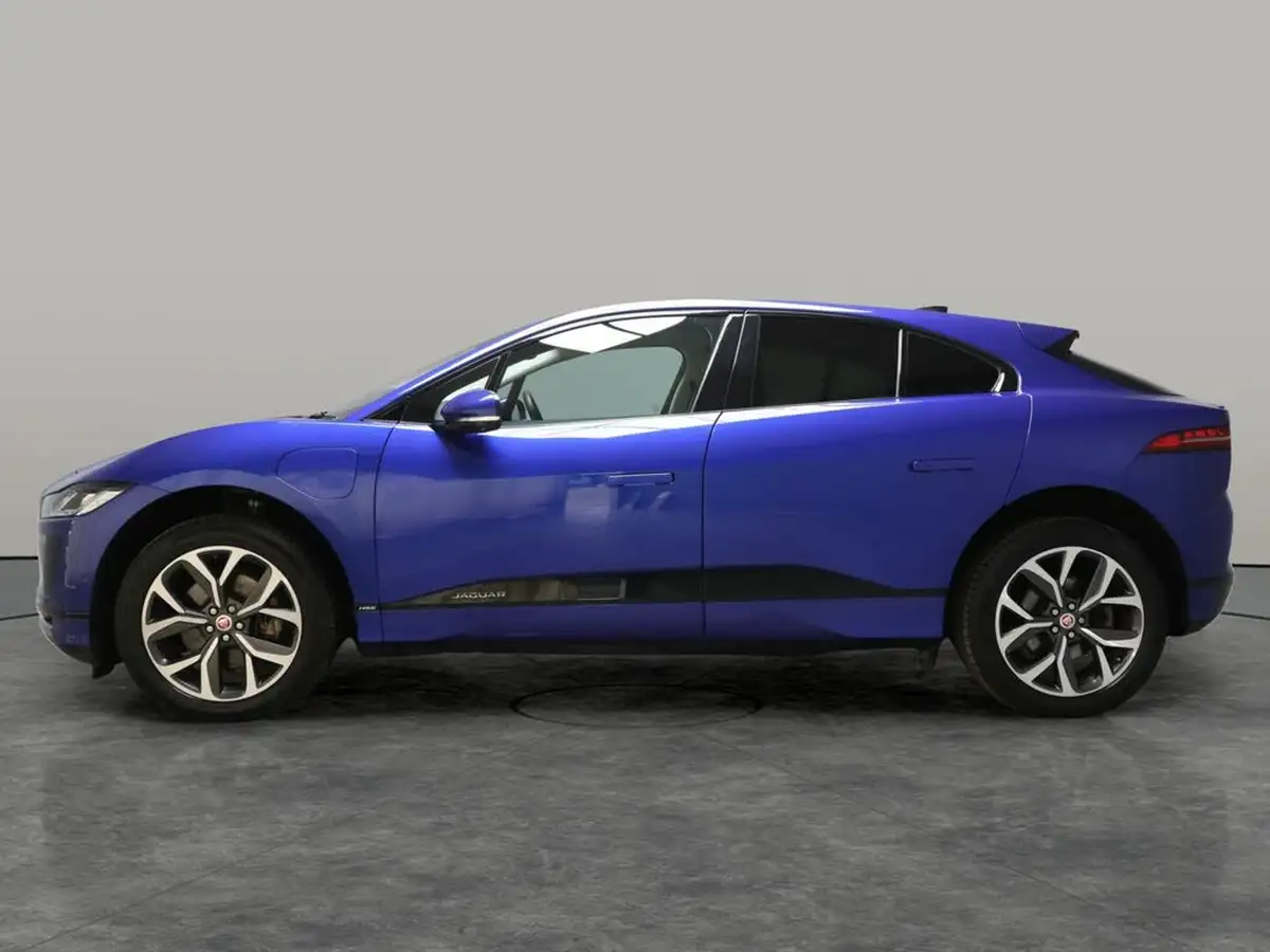 2021-jaguar-i-pace-ev400-hse-big-13