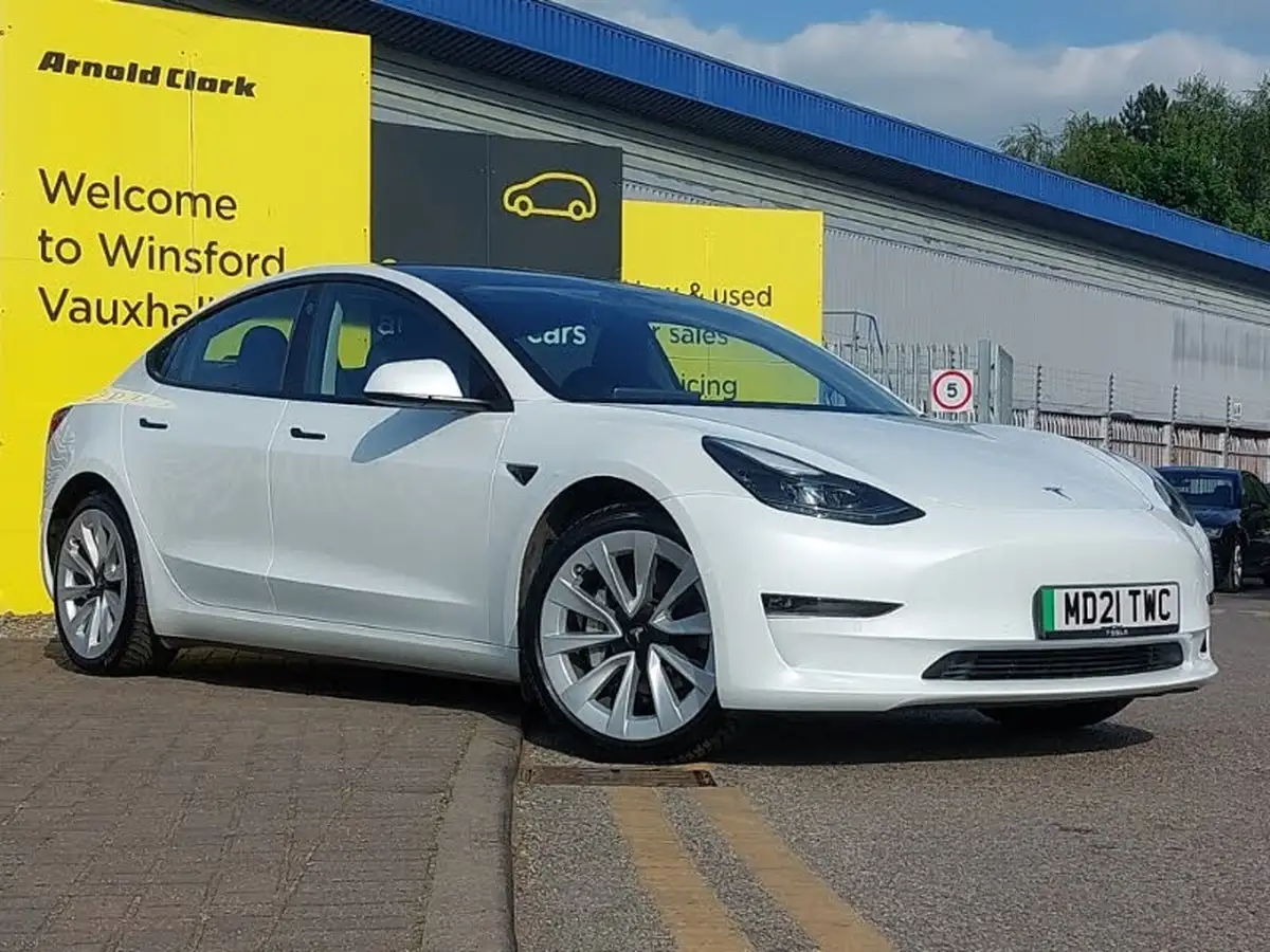 2021-tesla-model-3-e-long-range-4x4-big-0