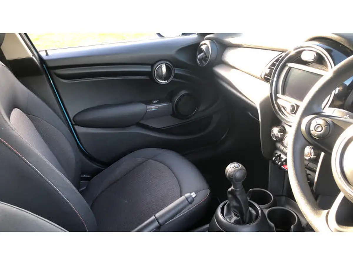 2018-mini-cooper-15-cooper-series-ii-ss-hatchback-5d-big-13