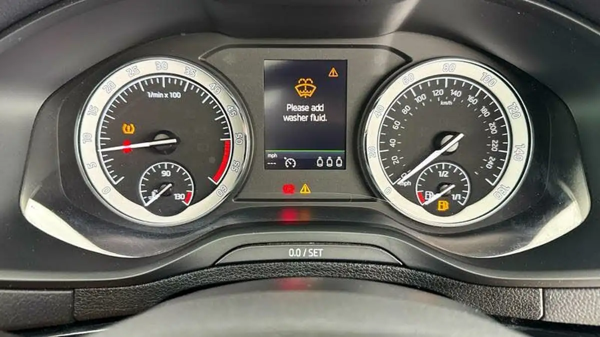 2018-skoda-karoq-20tdi-sportline-150ps-big-19