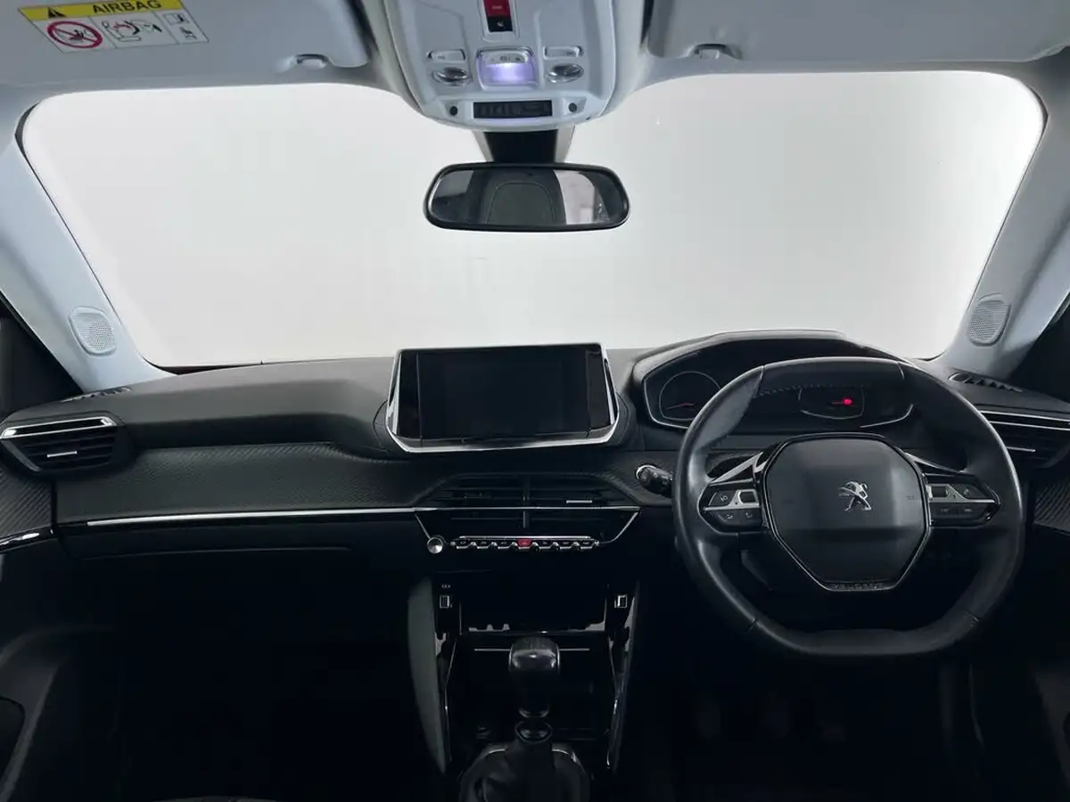 2021-peugeot-2008-suv-12-puretech-allure-100bhp-big-15