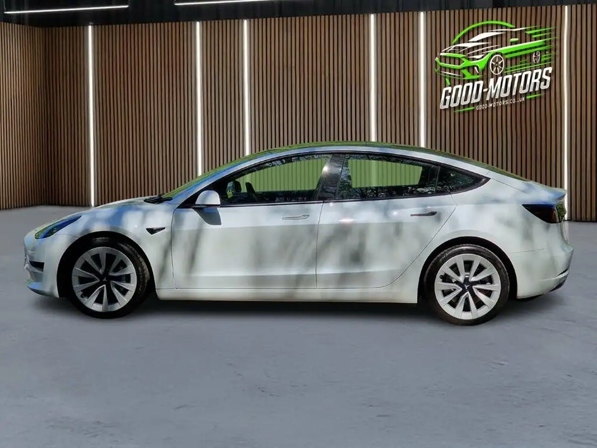2021-tesla-model-3-e-standard-plus-big-4