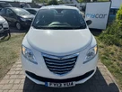 2013-chrysler-ypsilon-12-s-small-9