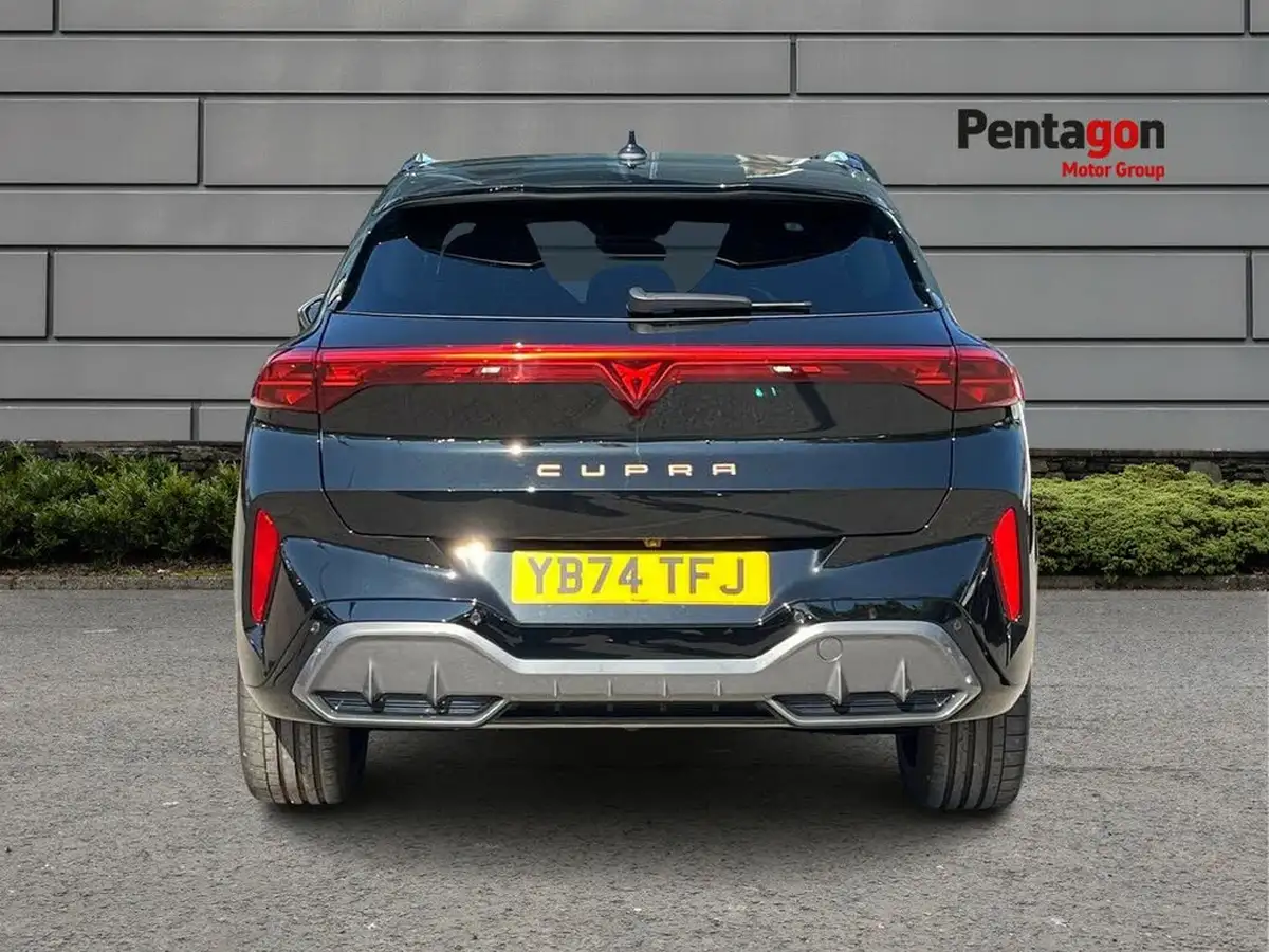 2025-cupra-terramar-15-e-hybrid-vz-first-edition-big-14