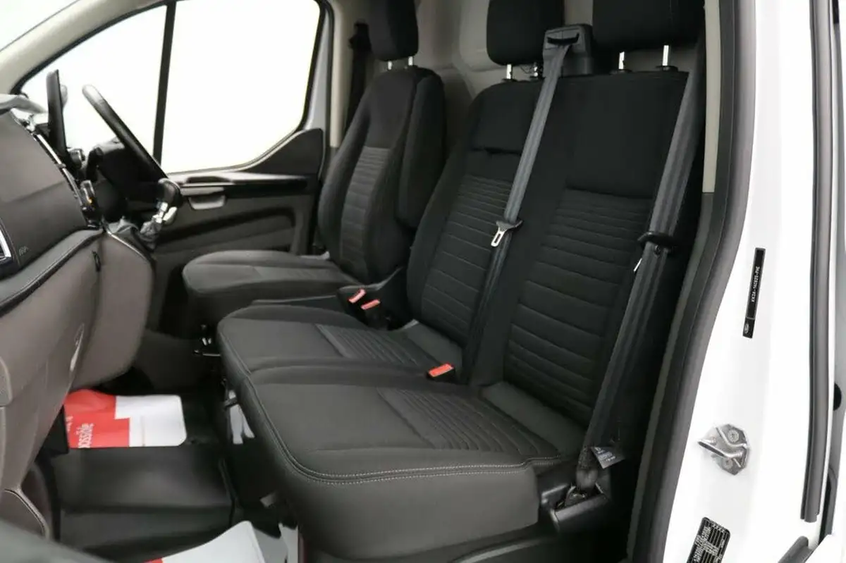 2022-ford-transit-custom-20tdci-300-l1h2-limited-170pseu6dt-big-21
