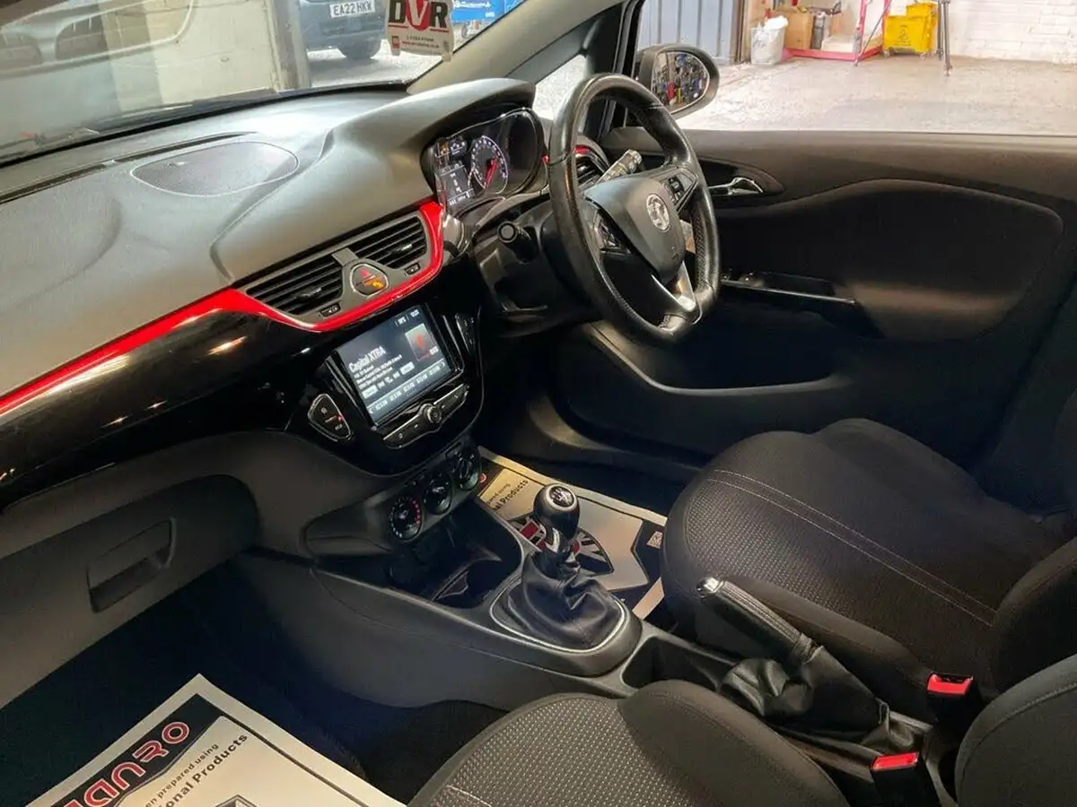2019-vauxhall-corsa-14i-sri-vx-line-nav-black-90ps-5d-big-25