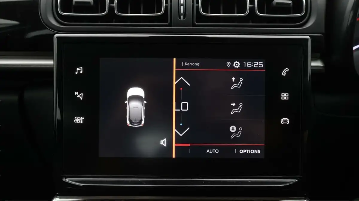 2020-citroen-c3-12-puretech-flair-83ps-big-24