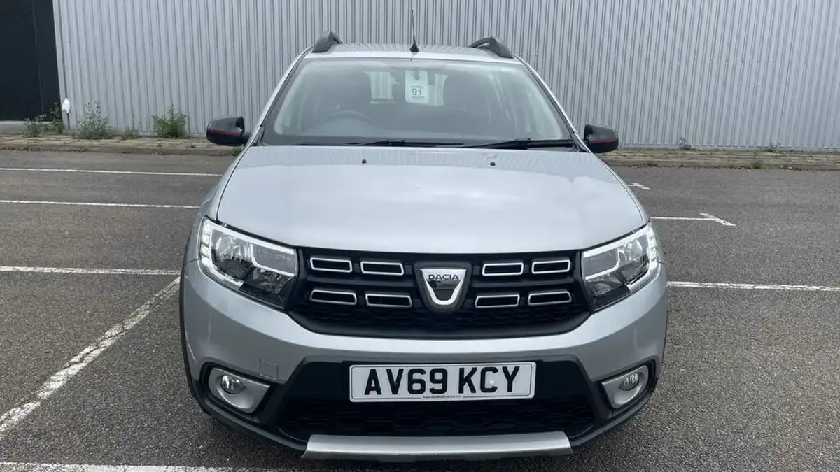 2019-dacia-sandero-stepway-09-tce-techroad-big-1