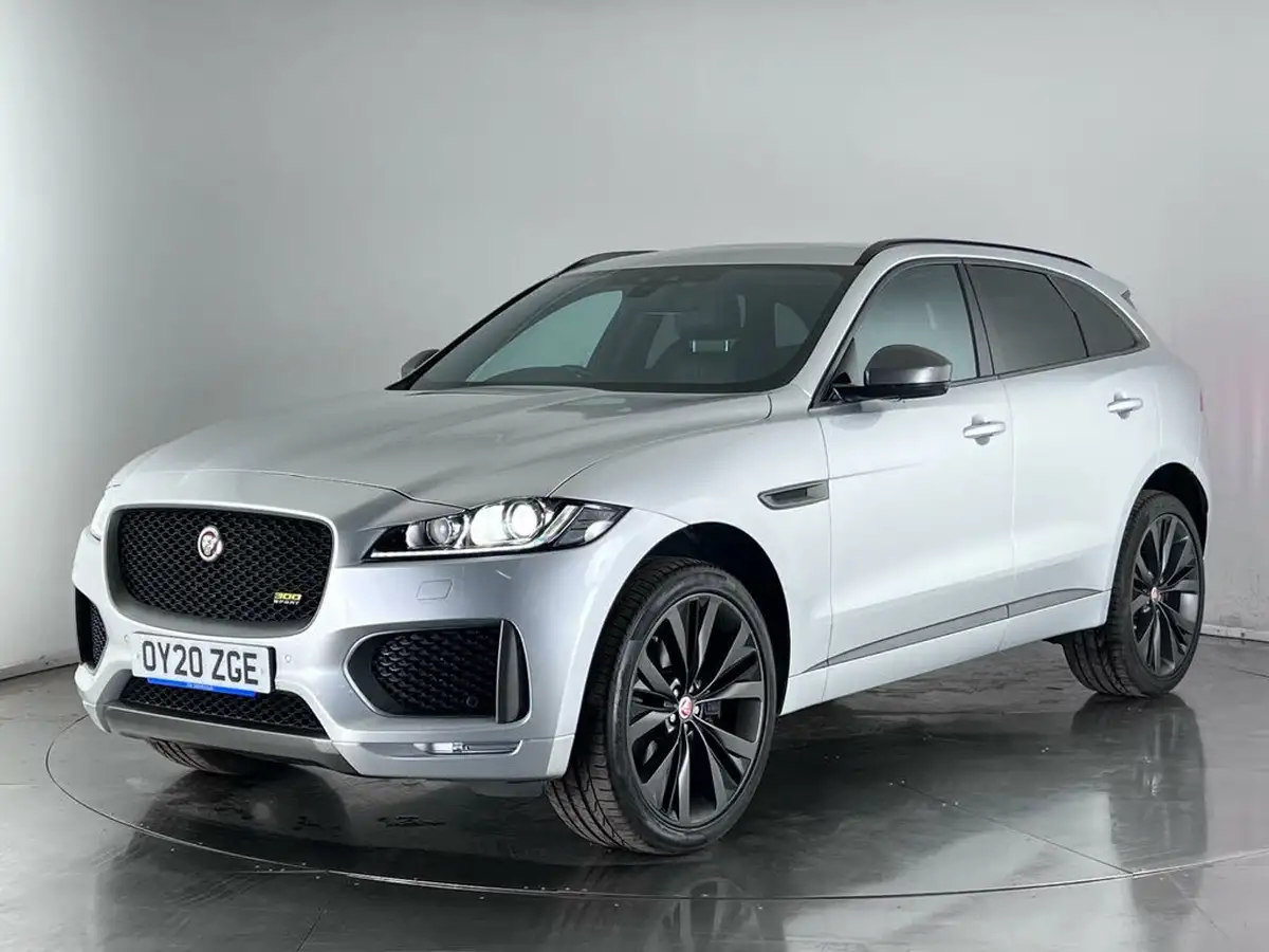 2020-jaguar-f-pace-20i-300-sport-big-3