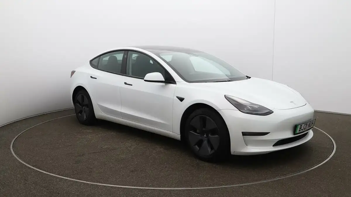 2021-tesla-model-3-e-long-range-4x4-big-42