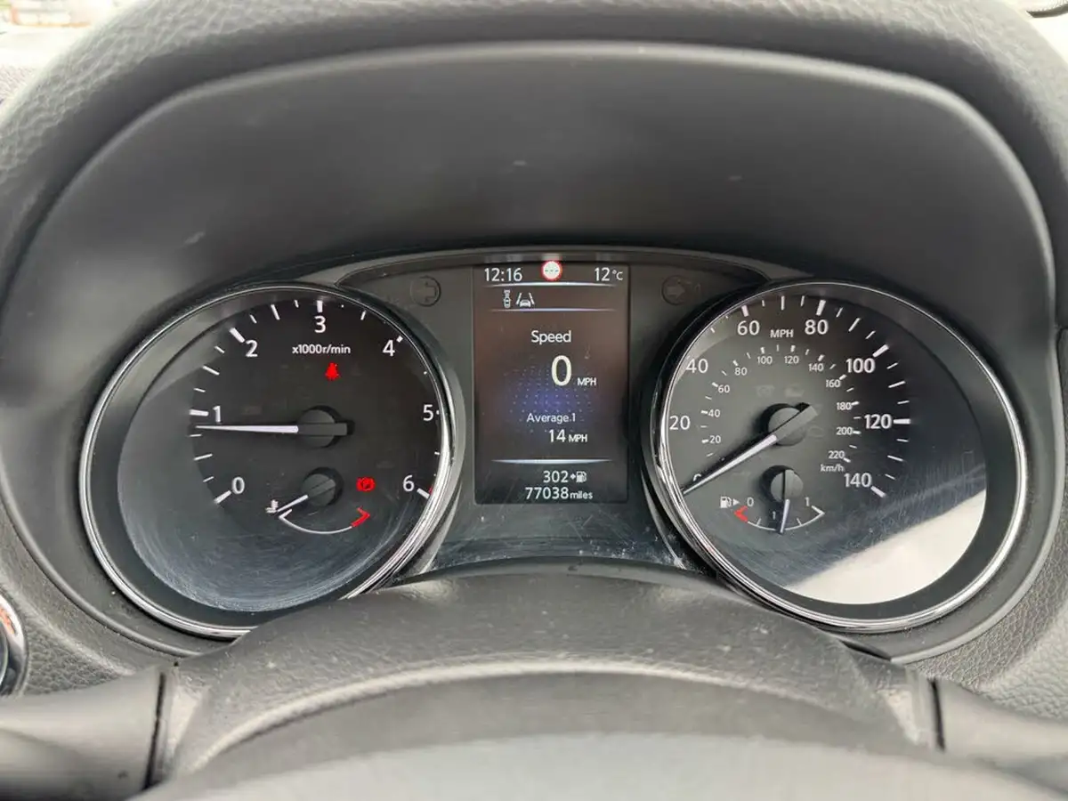 2017-nissan-qashqai-15dci-n-connecta-executive-pack-big-24