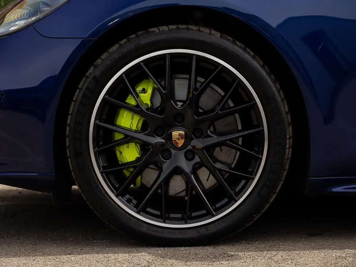 2022-porsche-panamera-30-4-e-hybrid-platinum-edition-hatchback-big-16