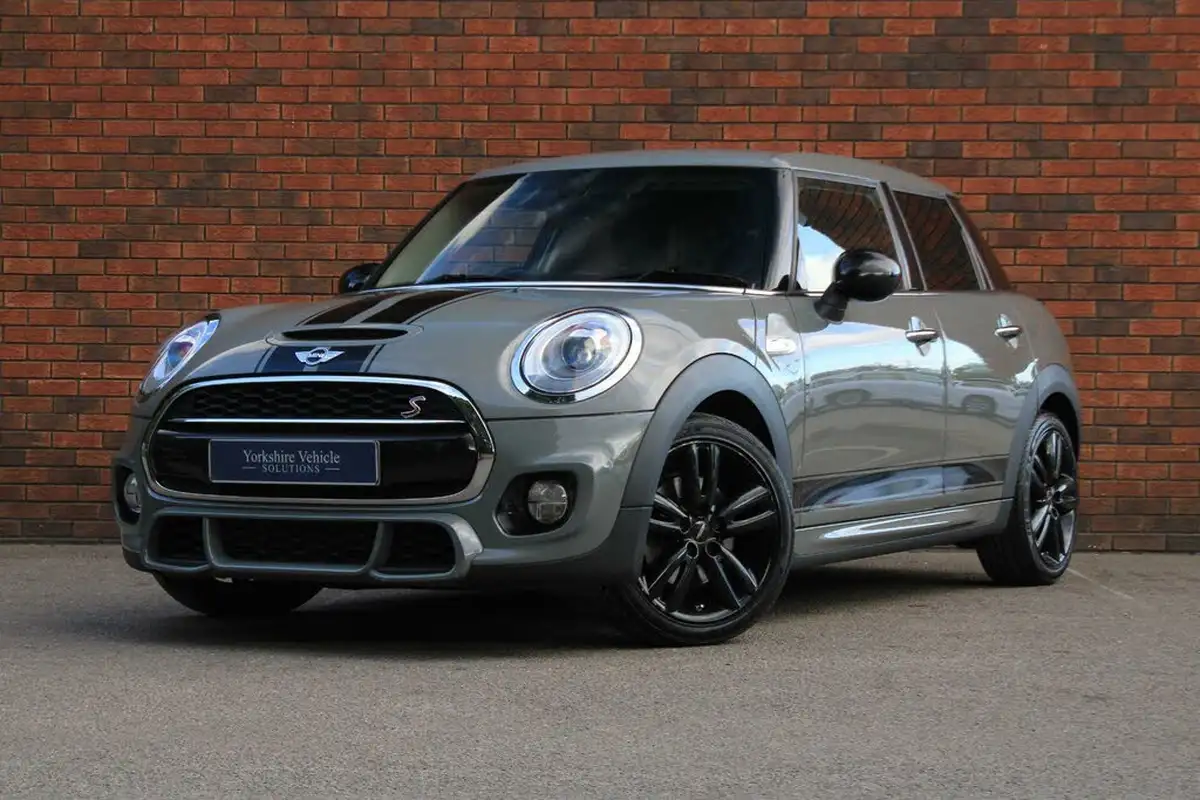 2018-mini-cooper-20-cooper-s-series-ii-ss-hatchback-5d-big-9