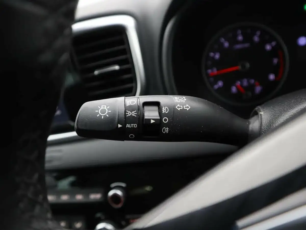 2019-kia-sportage-16-t-gdi-2-big-30