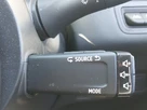 2022-renault-captur-13-tce-iconic-edition-small-17