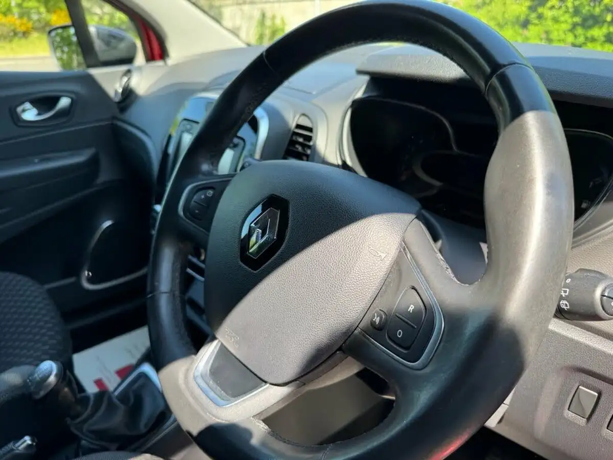 2018-renault-captur-09-tce-dynamique-s-nav-big-17