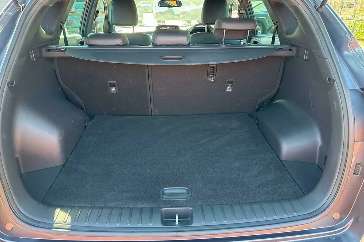 2020-hyundai-tucson-16-t-gdi-n-line-dct-big-8